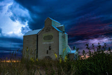 Load image into Gallery viewer, FORT MACLEOD
